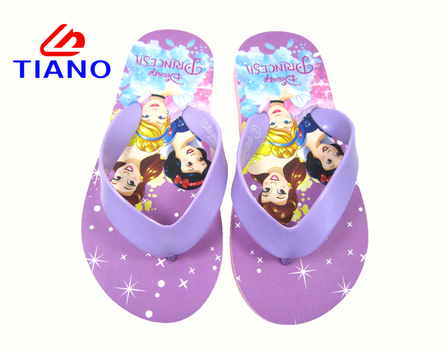 Delicate Flip-flops For Children 1