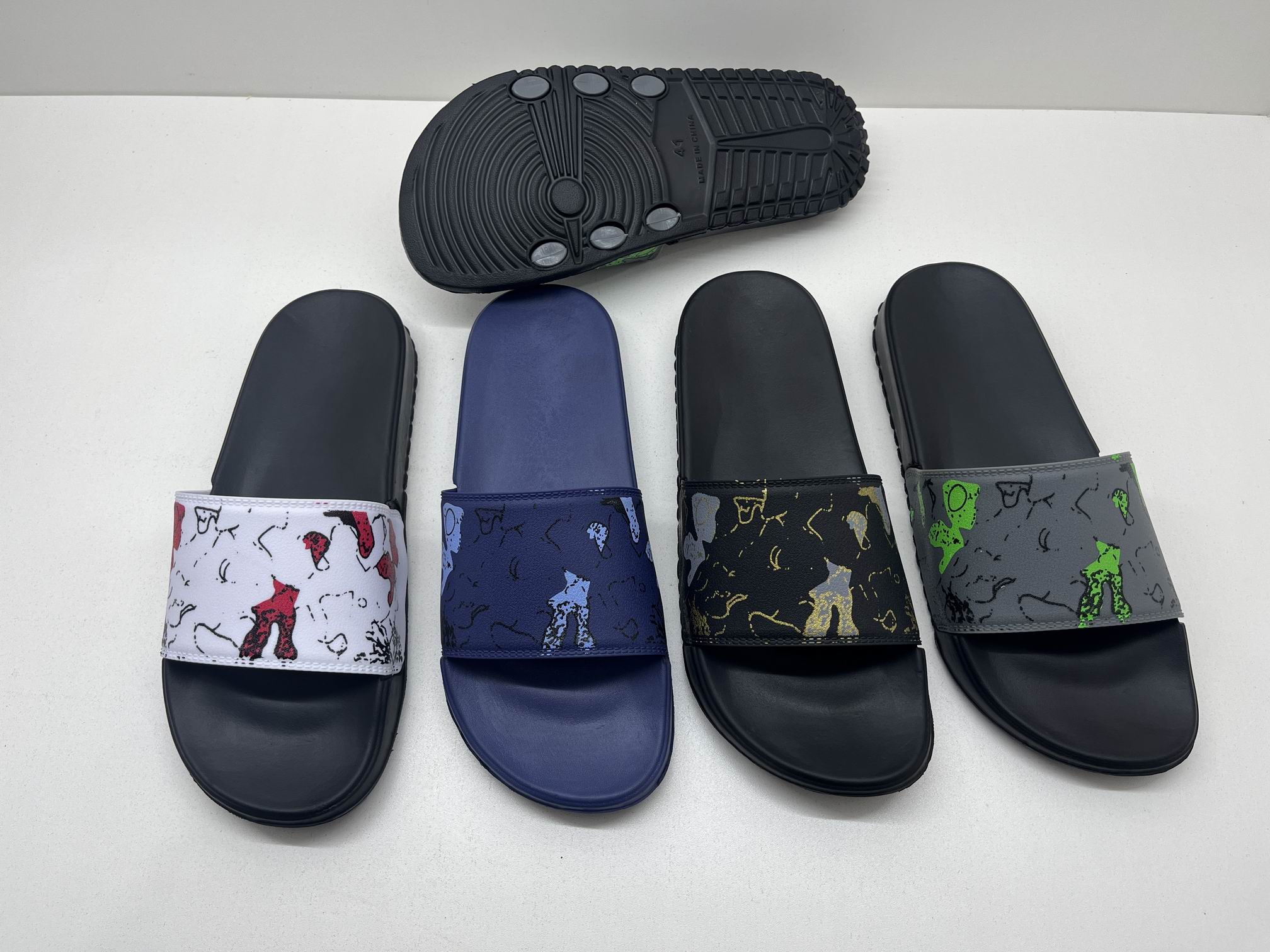 Custom Breathable House Footwear Non Slip Bathroom Slide Slippers for Men