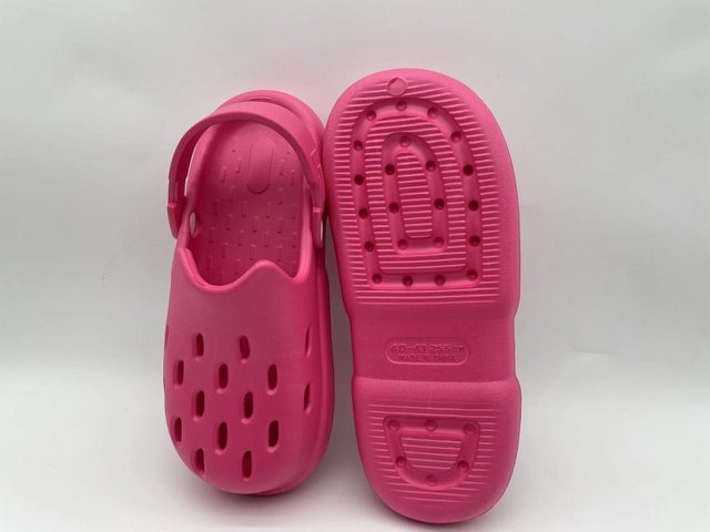 Customized Summer Trend Lady EVA Casual Soft Outdoor Beach Garden Clogs