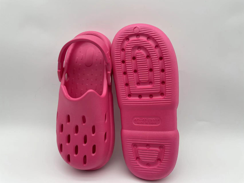 Customized Summer Trend Lady EVA Casual Soft Outdoor Beach Garden Clogs