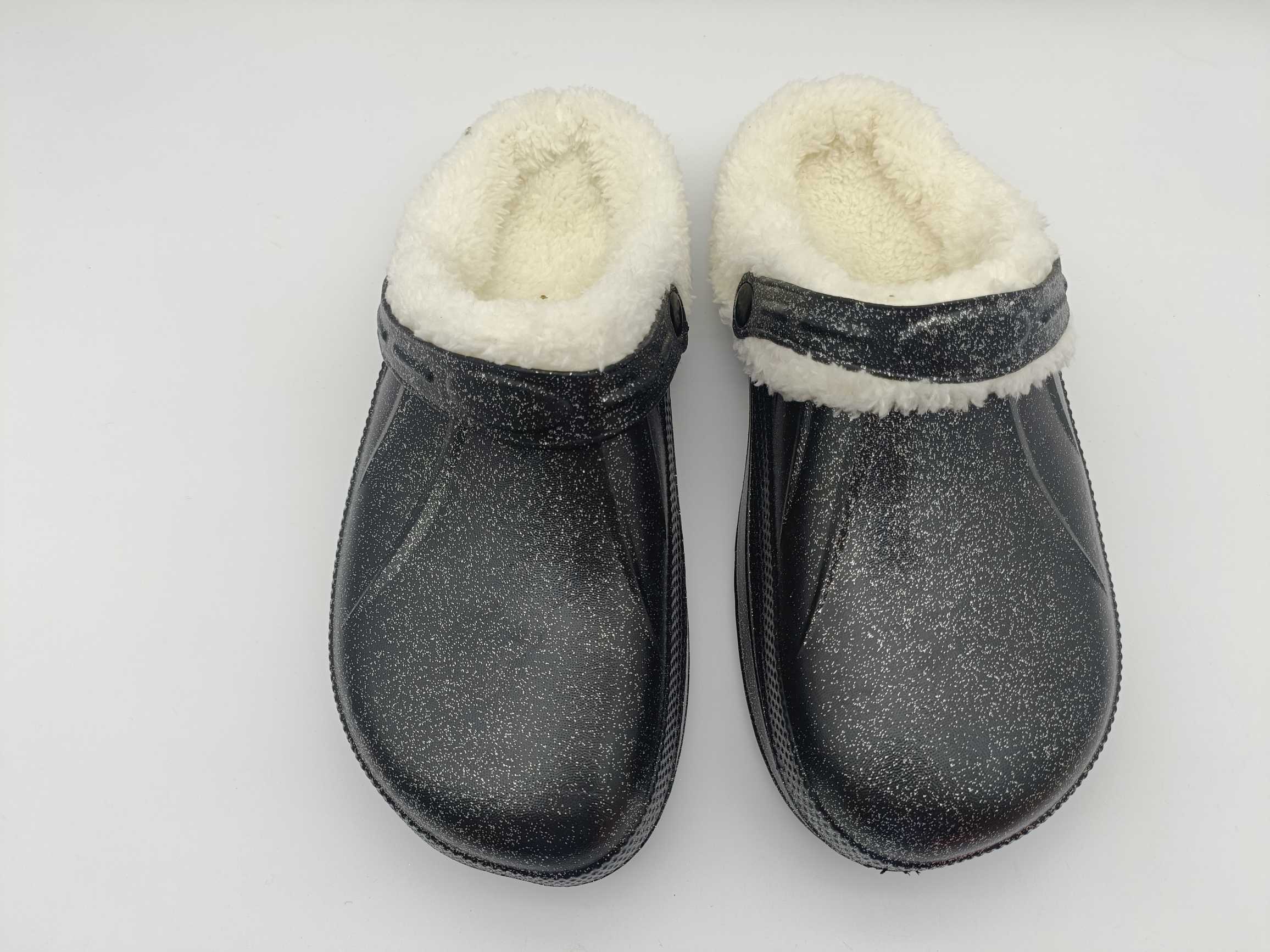 Customized Fashion Solid Color EVA Garden Clogs Shoes with Plush Lining 