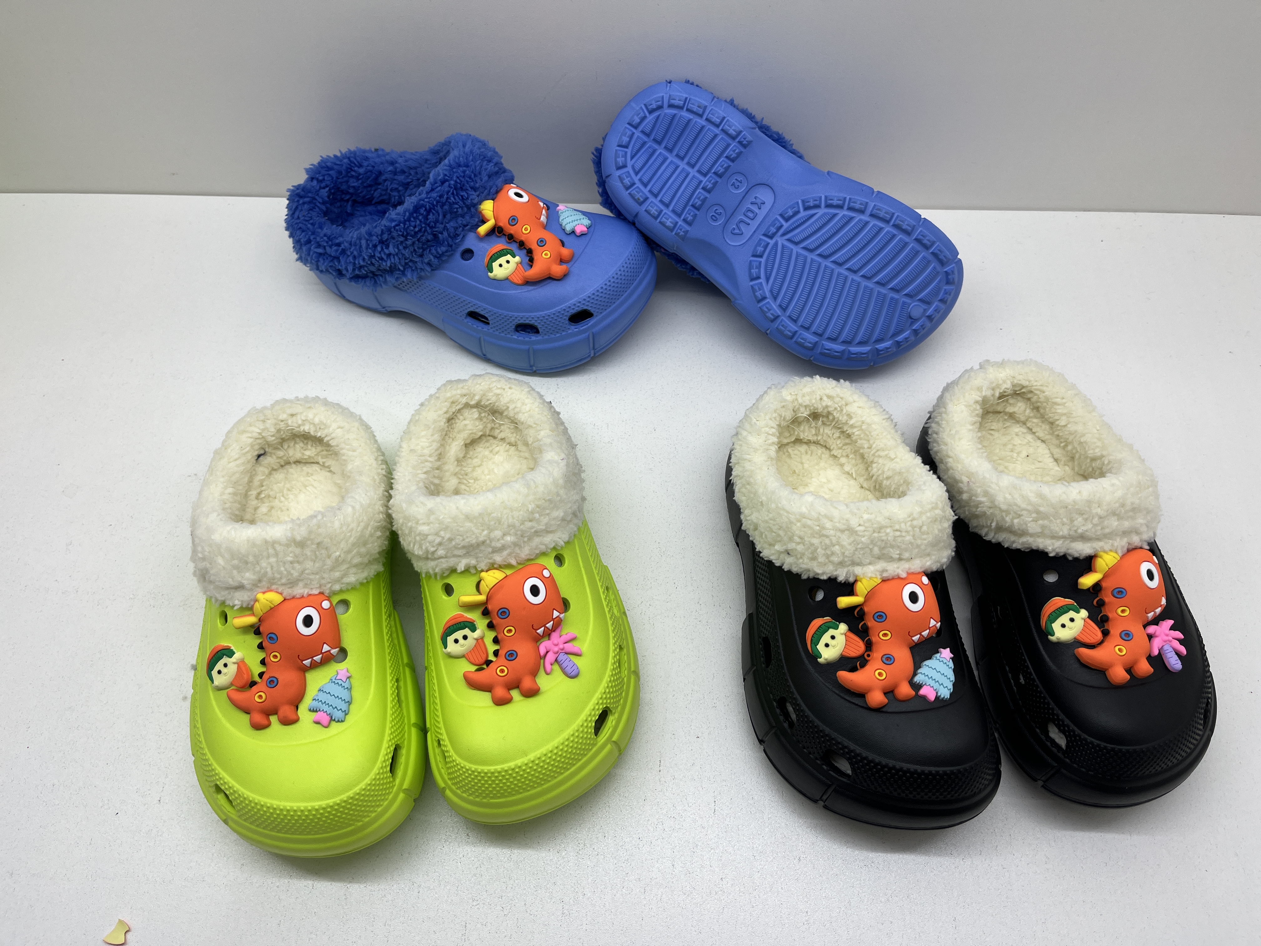 Classic Winter Clogs Outdoor PVC Garden Mule Clogs For Women with Fur