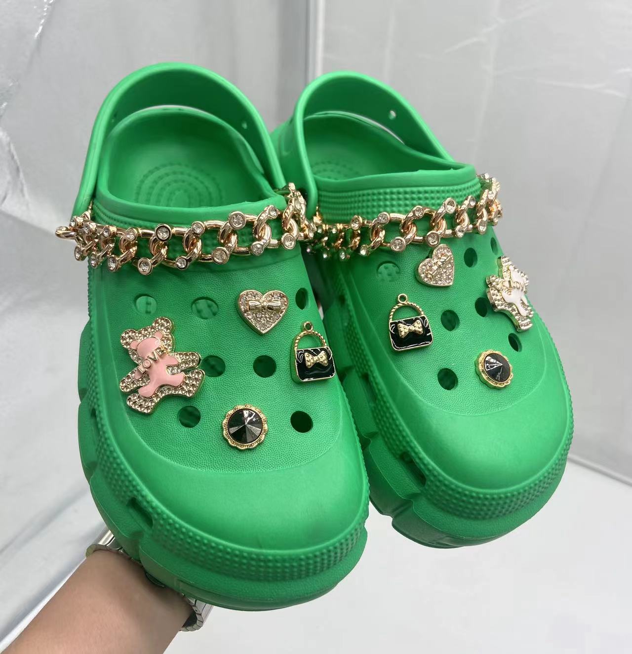 Outdoor Summer EVA Garden Sandals Clogs Shoes Beach Slides Sandals Clogs Shoes Slippers for Women
