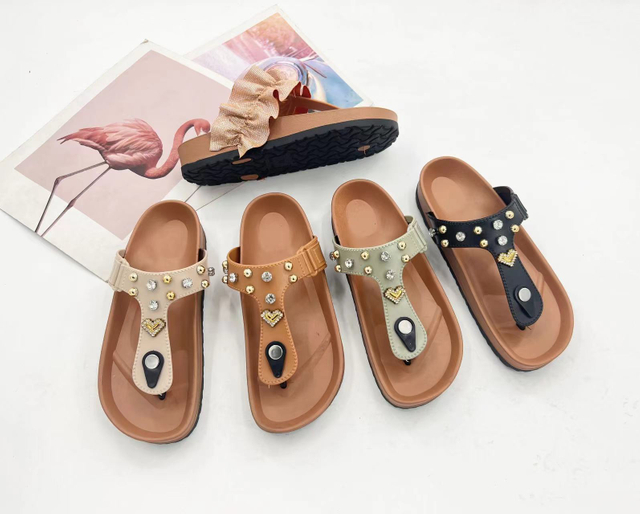 Summer New Slipper Women Outdoor Custom Logo Fashion Slides Comfortable Flip Flop Shoes