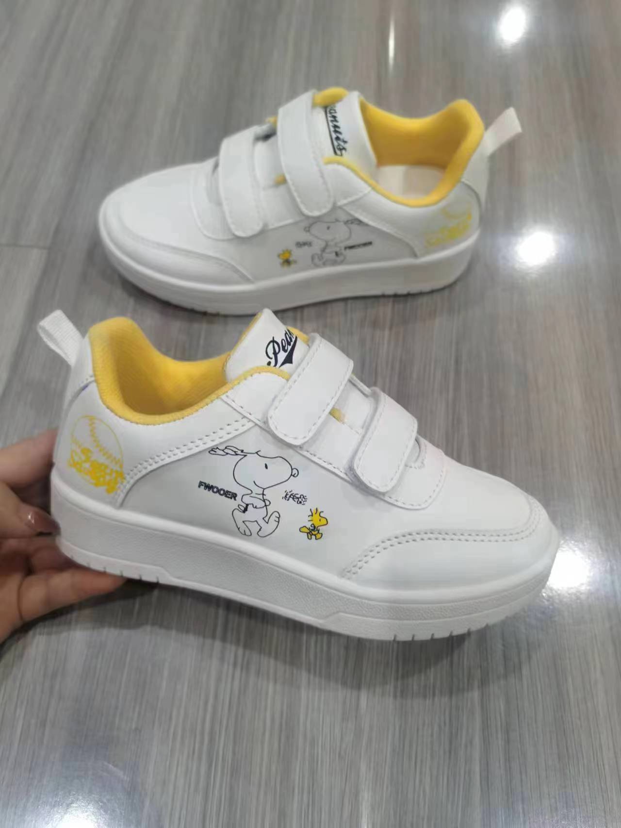 Children's Sports Shoes Kids Female Cartoon PU Leather Shoes Kids Lightweight Leisure Walking Running Shoes