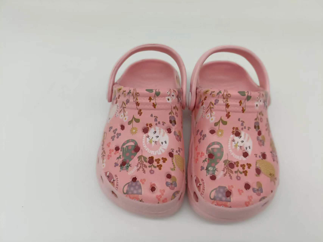 Fashion Trend Outdoor Kids Shoes Summer EVA Sandals Garden Children Clogs