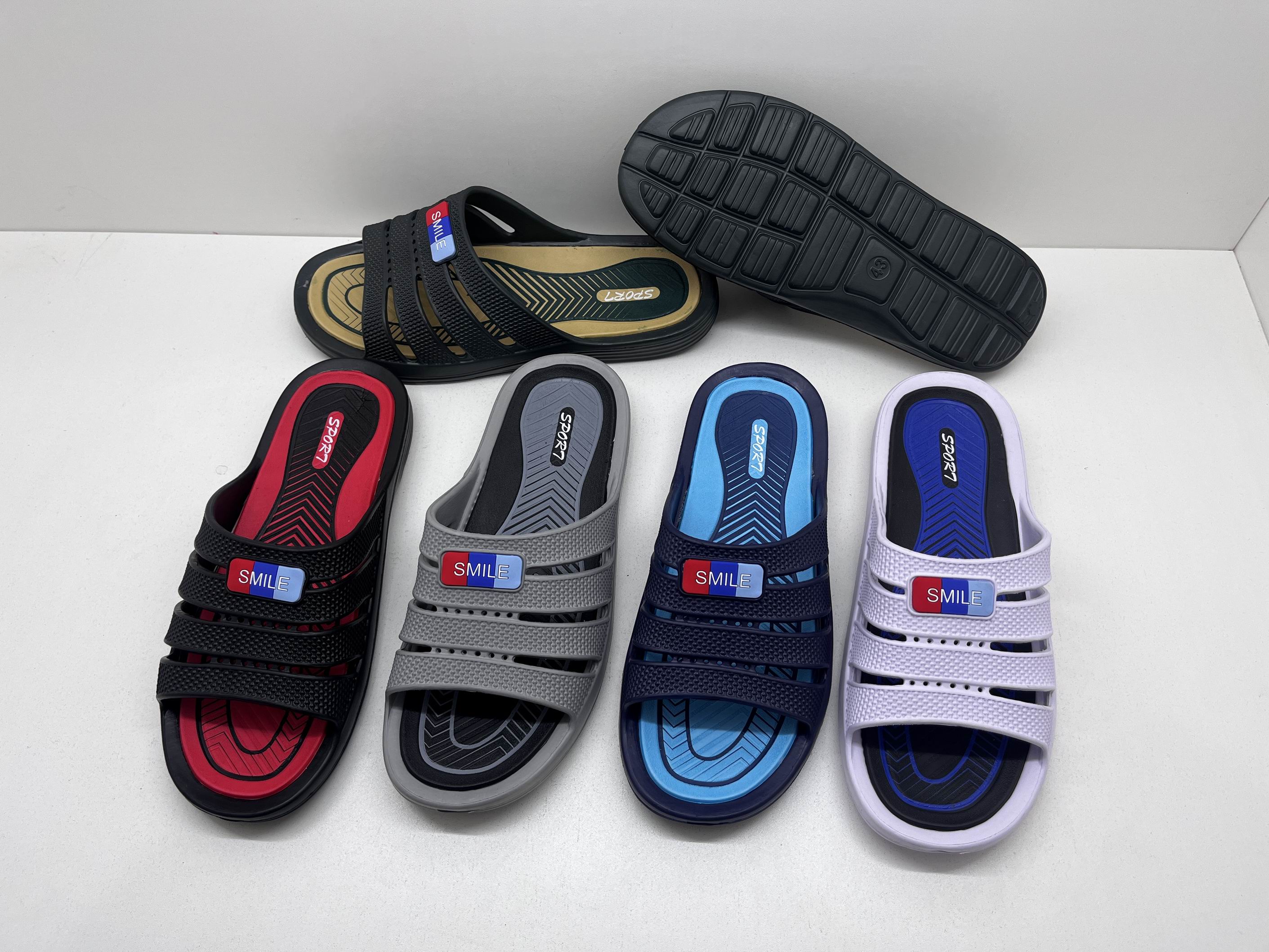 OEM EVA Sandals Men′s Outdoor Anti-Slip Slide Slipper