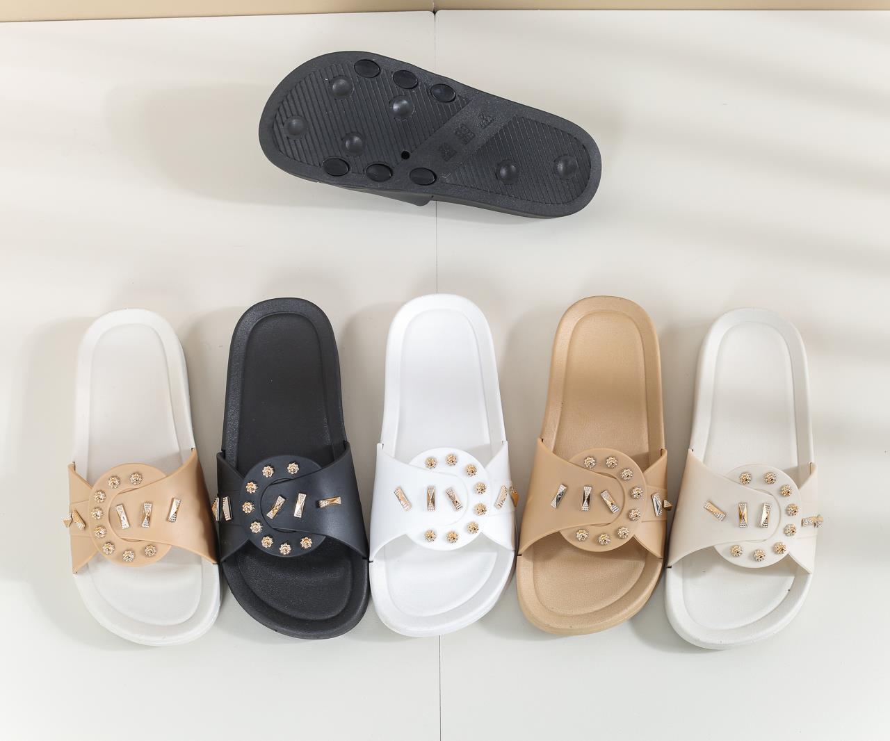 OEM Ladies Fashion Casual PVC Flat Slippers for Women