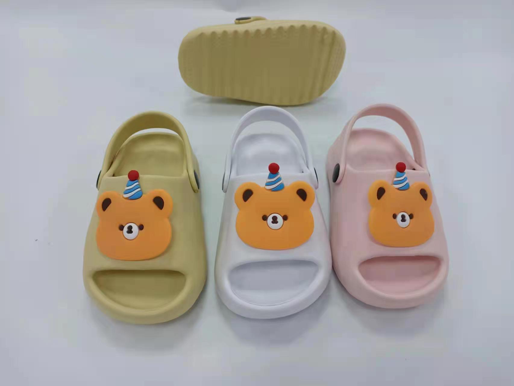2022 New Style Children Sandals Footwear Kids Slippers Custom Shoes Cartoon Cute Boy Shoes