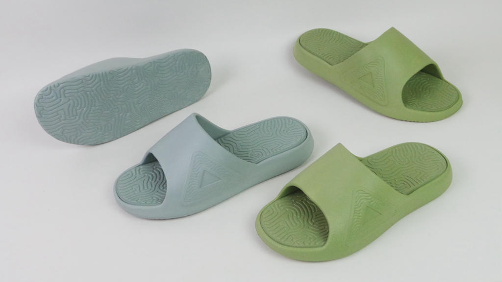 Customized Family Bedroom Breathable Slipper Shoes Fashion Trend EVA Women Slippers
