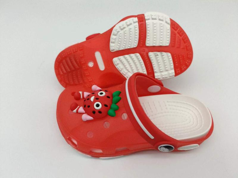 Summer EVA Children's Clogs Anti-skid Beach Slippers Casual Clogs Slipper