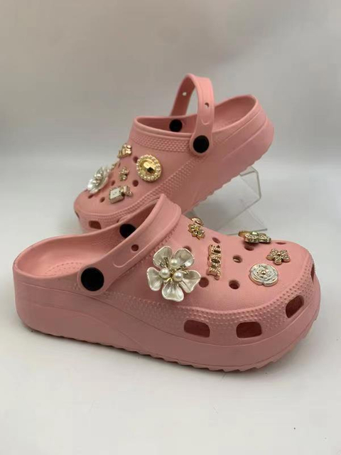 OEM Outdoor Summer Slides Slippers Pillow Slide Fashion Hole Beach Shoes