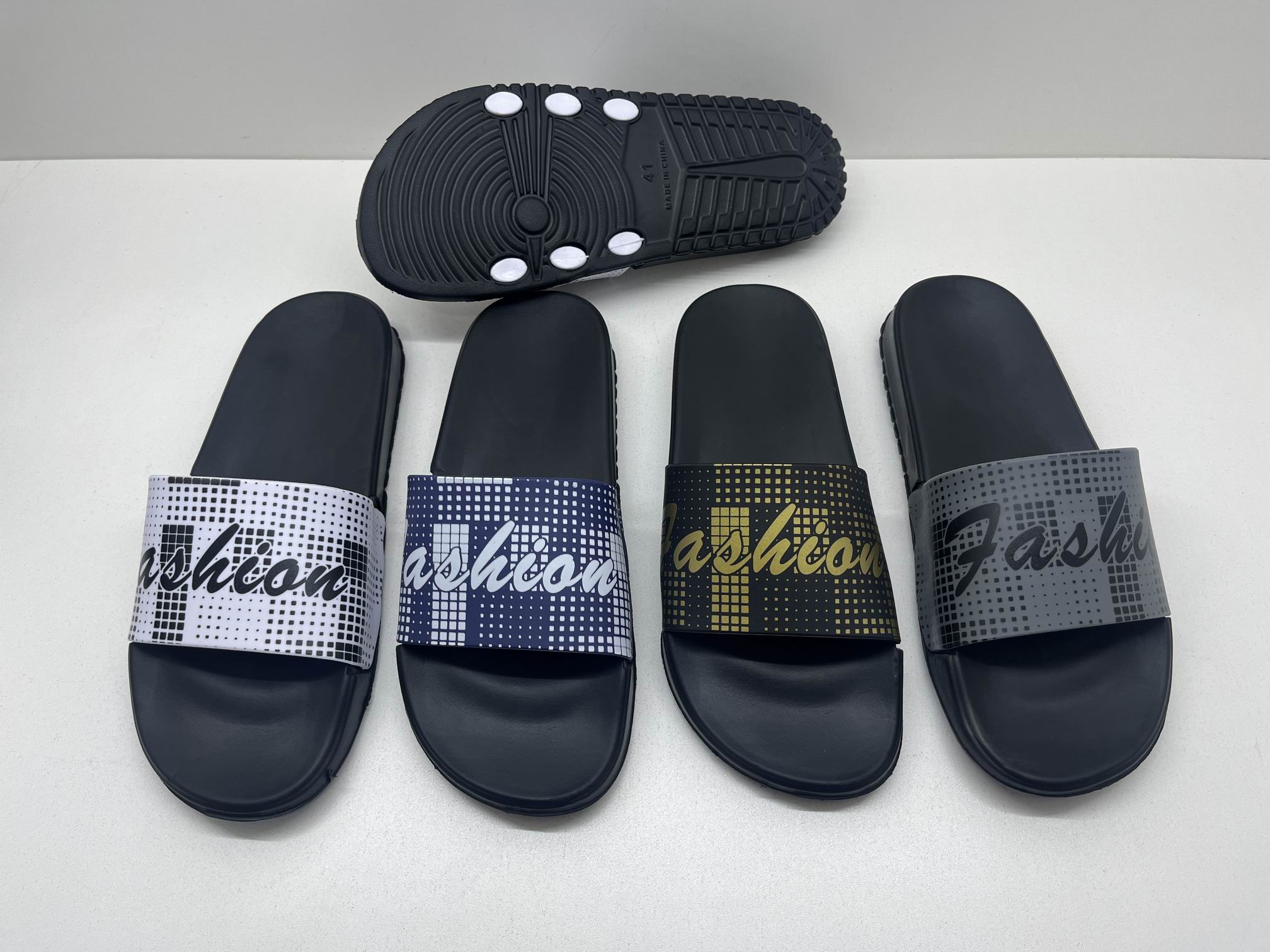 Custom Breathable House Footwear Non Slip Bathroom Slide Slippers for Men