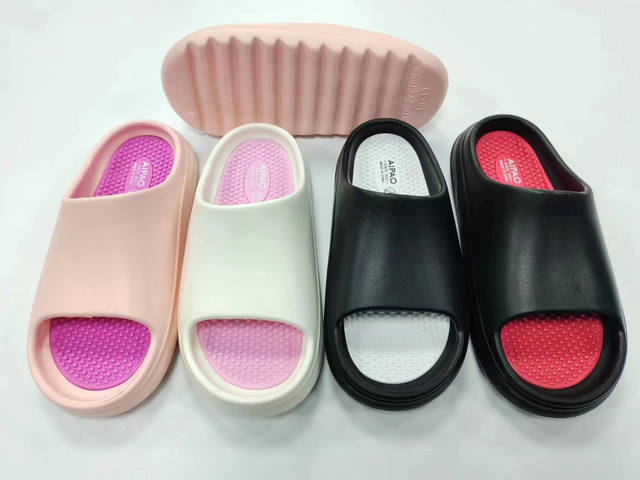 Customized EVA Environmentally Friendly Lady Slipper Summer Beach Casual Waterproof Slipper