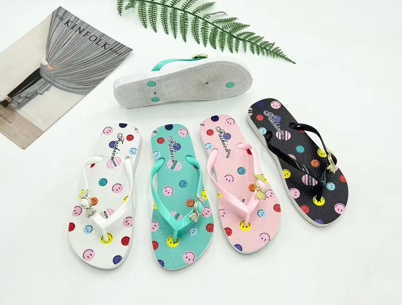 Customized Simple Flip Flops Coating PVC Strap Outdoor Womens Slipper Shoes