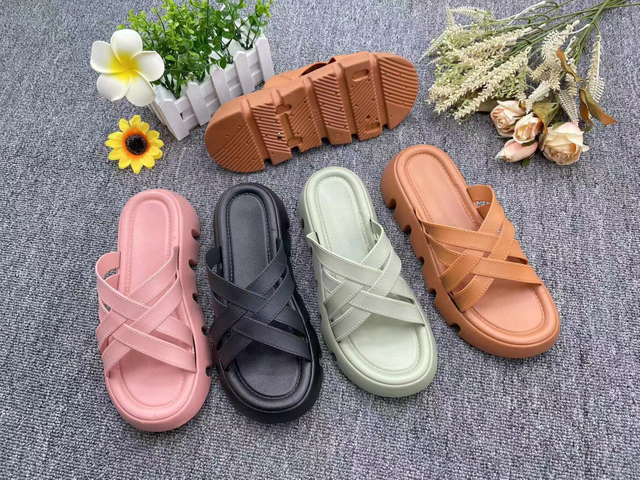 House PVC Shower Slippers Anti Skid Summer Fashion Slippers for Women
