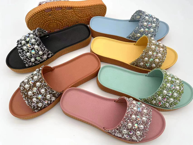 Women Waterproof PVC Slipper Light Weight Thick Bottom Comfortable Slipper Shoes