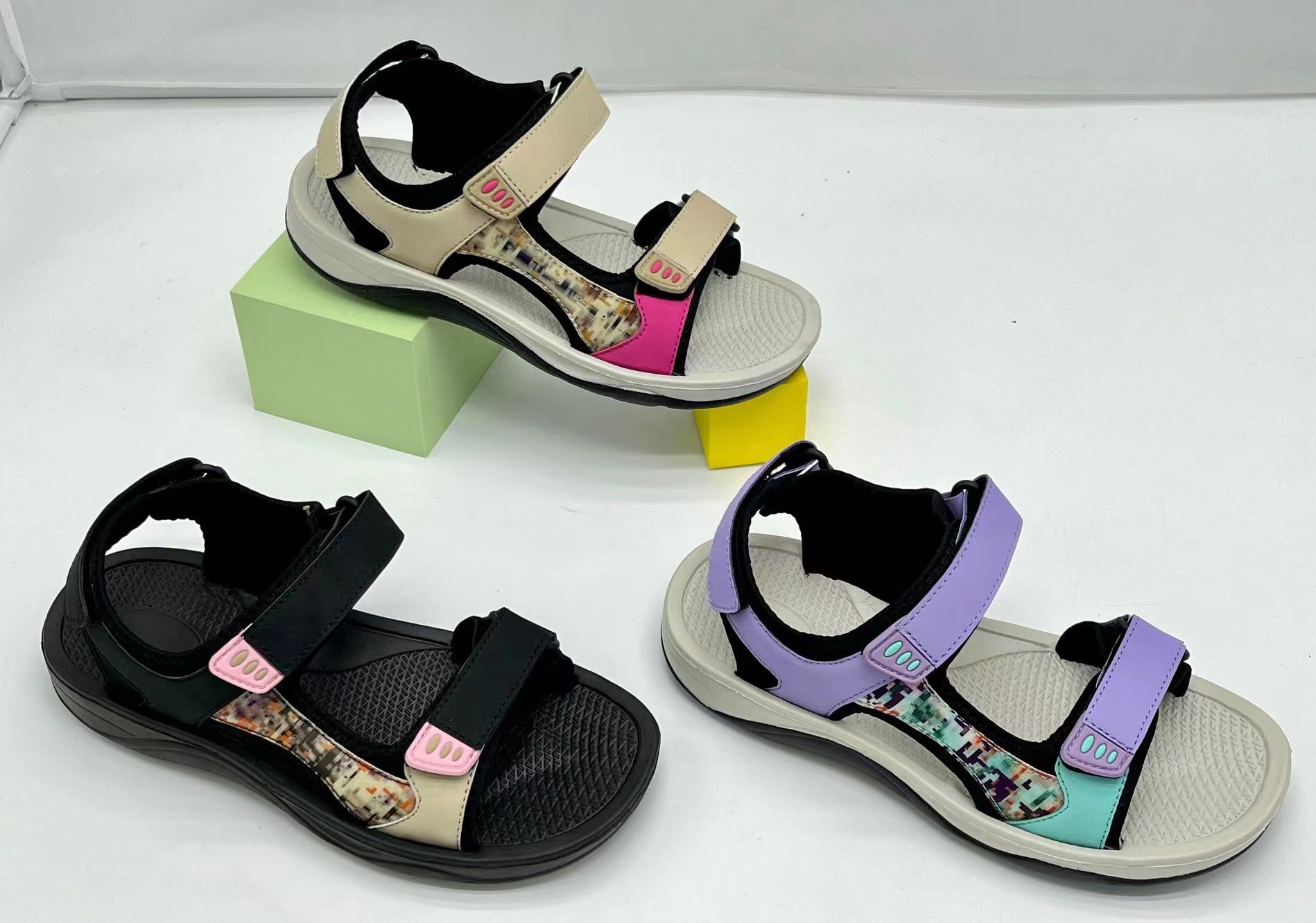 Customized Fashion Trend Outdoor Beach Kids Sandals Children Summer Beach Sandal 