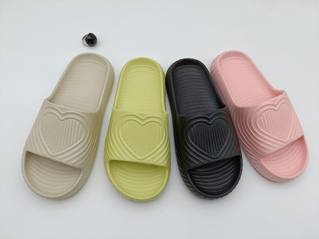 OEM Super Soft EVA Light Weight Indoor Bathroom Women House Slippers