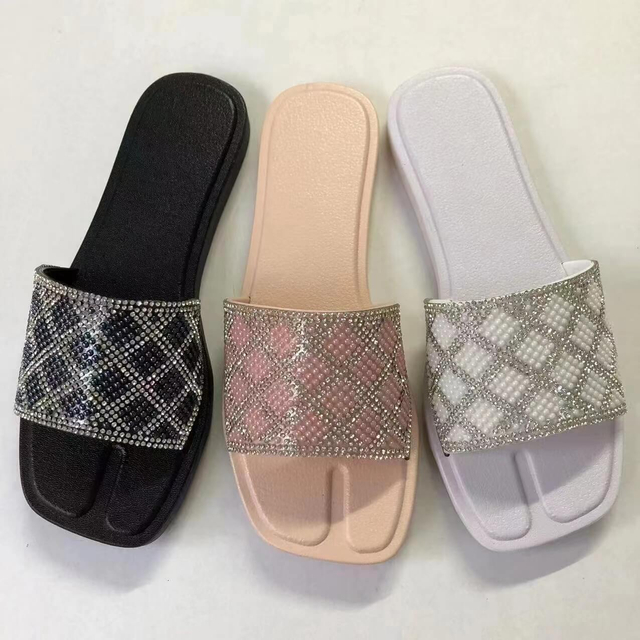 Women Slipper Sandal PVC Summer Slides Beach Water Anti Slip Slippers with Pearls Diamonds Reversible sequins beaded 