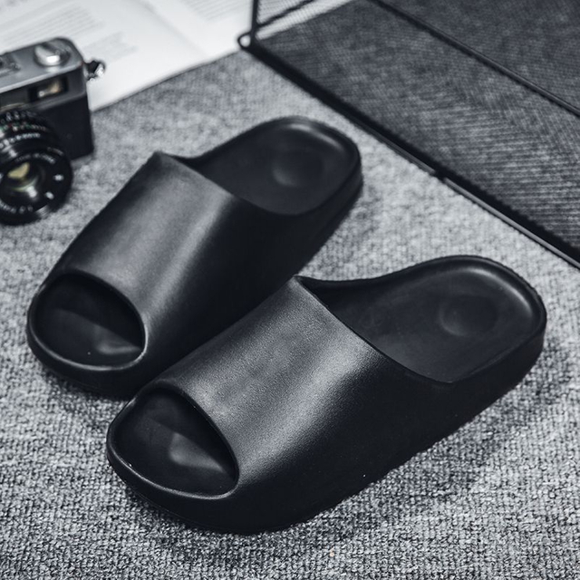 Fresh Color Summer Essentials Bathroom Slippers Bedroom Slippers Black Slipper Shoes for Men