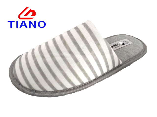 Indoor Slipper 17