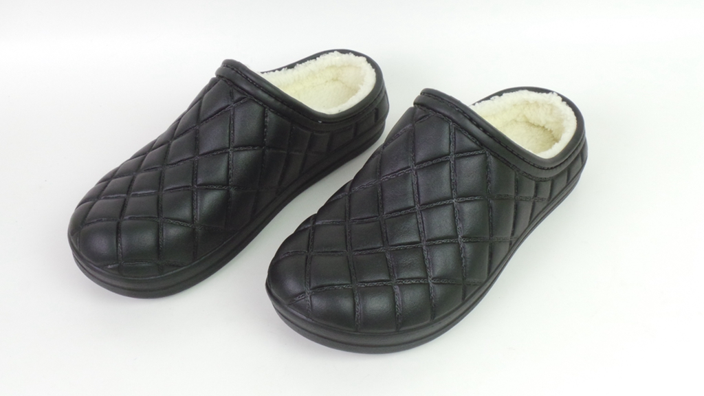 Comfortable Indoor Outdoor Light Weight Anti Slip Winter Warm Slippers for Men