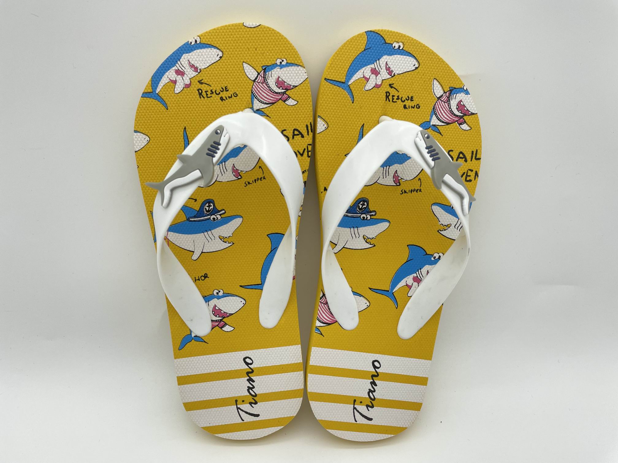 Customized Light Weigh Cute Outdoor Kids Flip Flops Beach Slippers