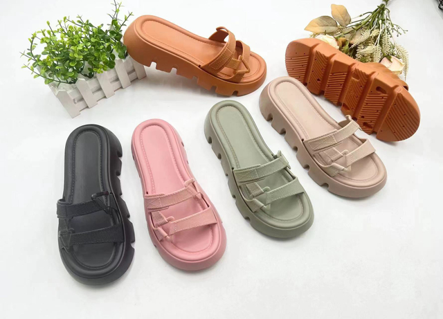 Customized Footwear Casual Women Shoes Summer PVC Sandals Footwear Slippers