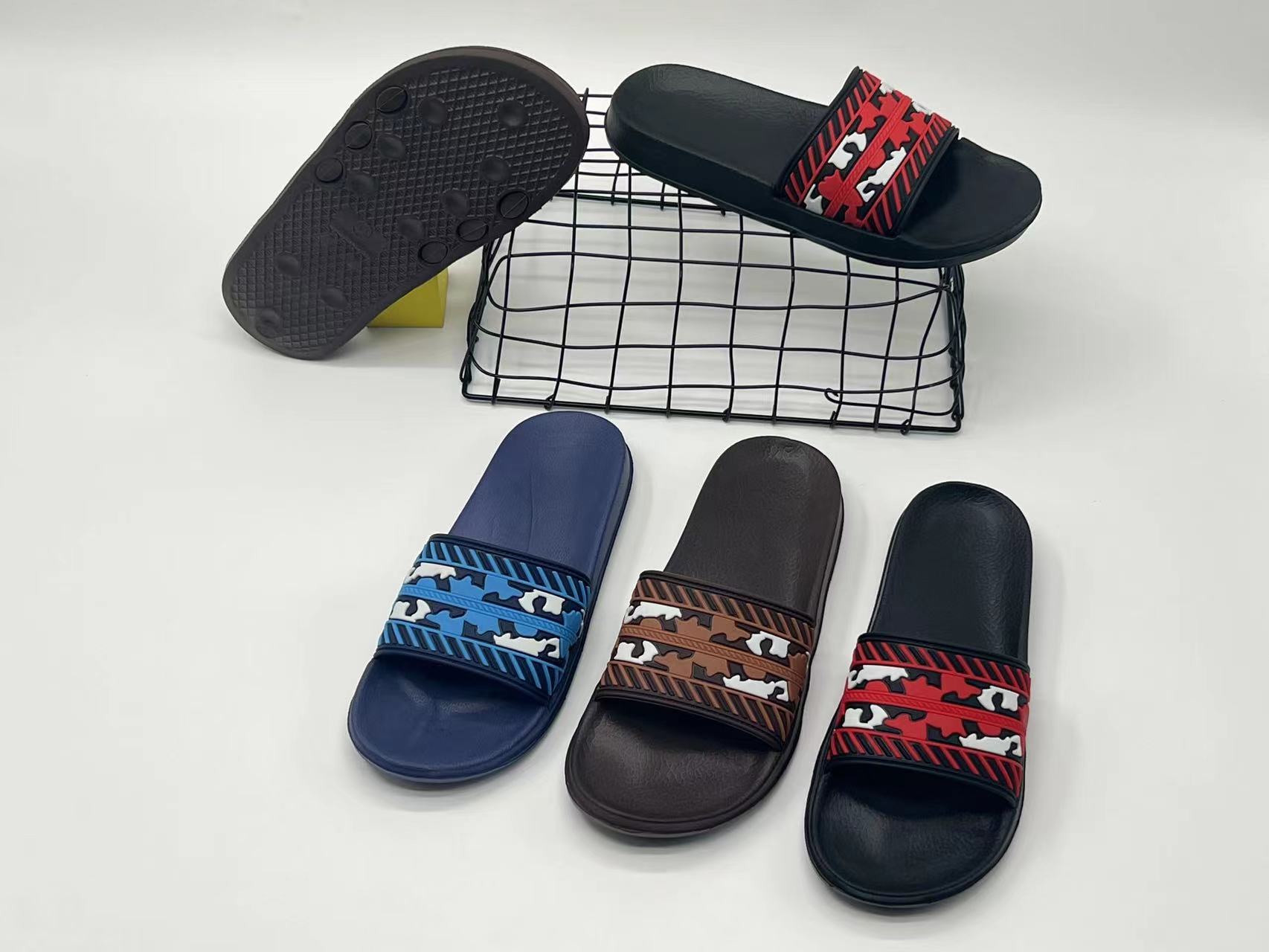 Comfortable Men PVC Uppers EVA Bottom summer Sole Slippers