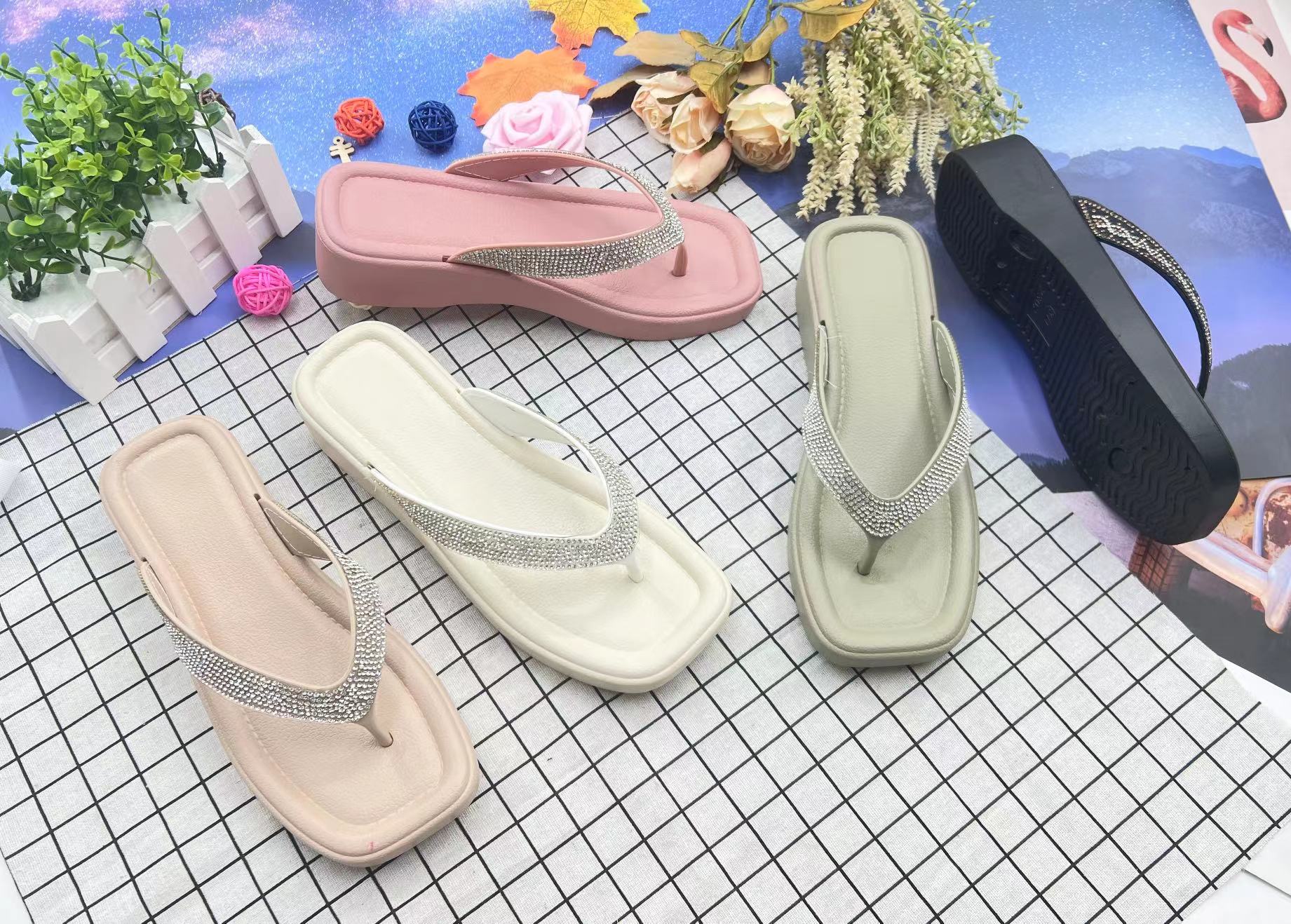 Wholesale Custom Design Ladies Women Sparkling Flip Flops with Women Sandal