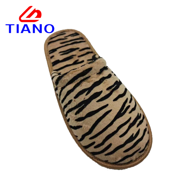 Indoor Slipper 21