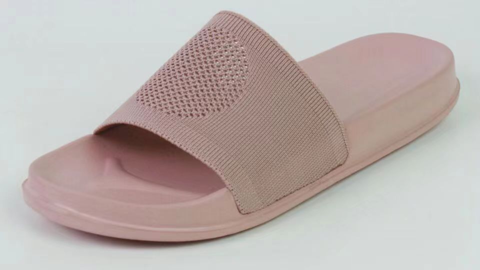 Customized Summer Slipper Outdoor Comfortable Soft Non Slip Fashion EVA Slipper