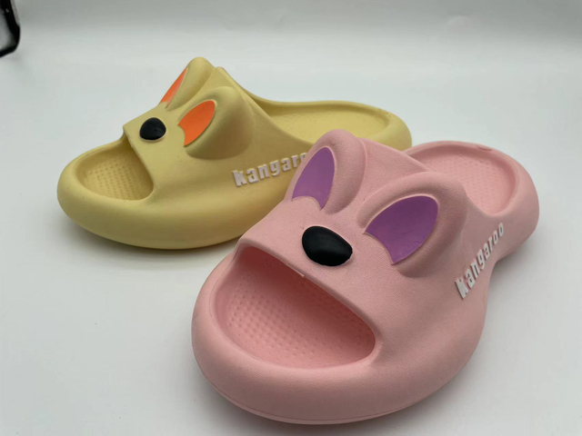 EVA Slippers Anti Slip Breathable Women Sandals Classic Lady Garden Clogs