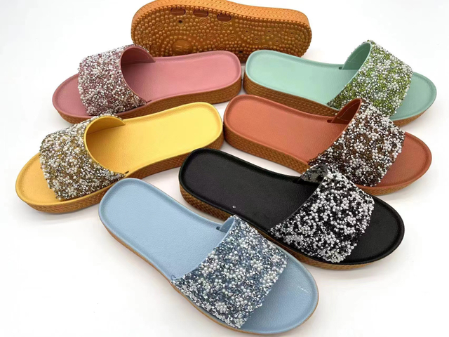 OEM Outdoor Beach Women Summer Slippers Non Slip Home Sandals Slippers
