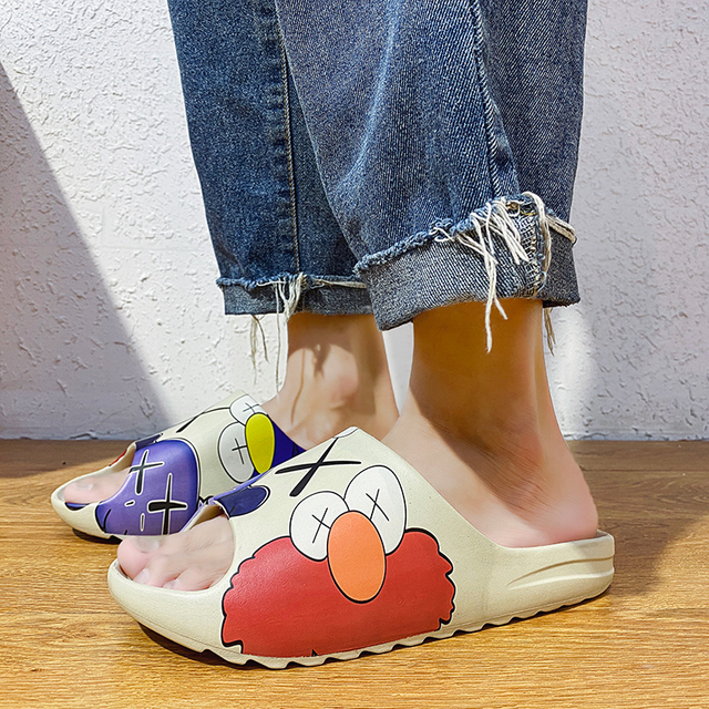 Hot Sale Unisex Light Fashionable Shoes Fashion Boys Slides Men Chunky Slippers Eva Slipper