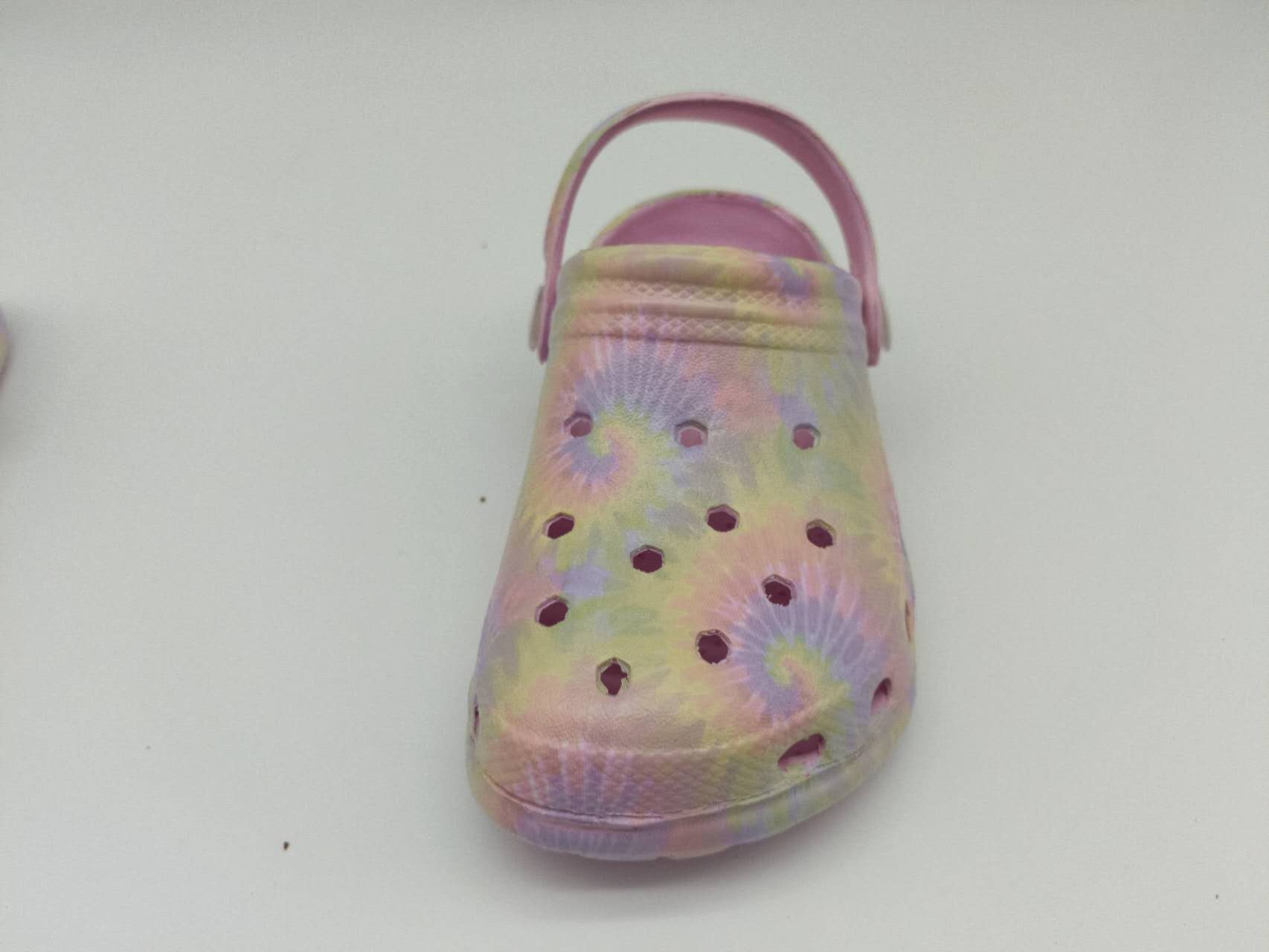 Fashion Trend Children Ladies Comfortable Breathable Slip Resistant EVA Garden Clogs