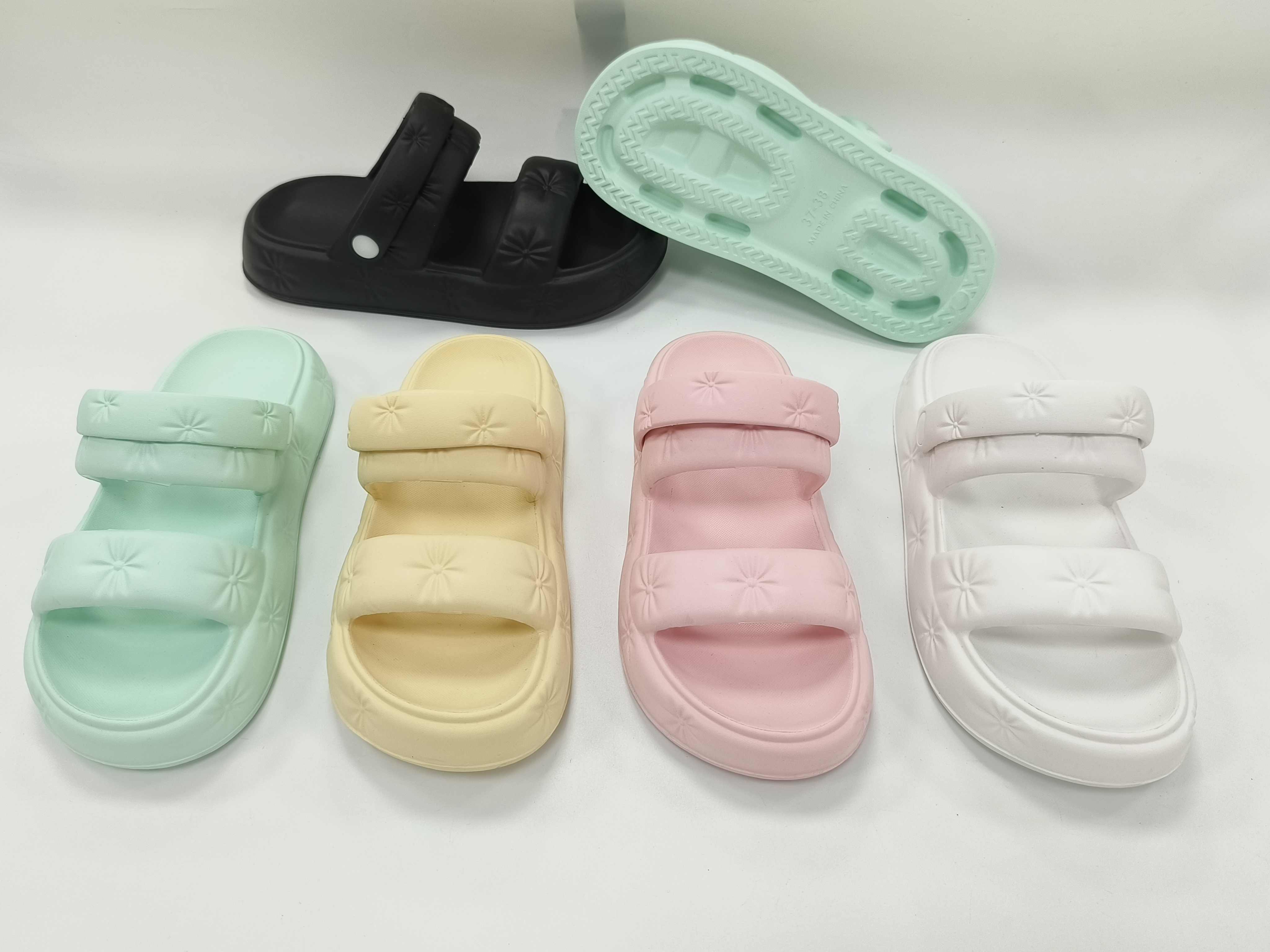 Customized Summer Anti Slip Walking Slippers Shoes EVA Summer Lady Sandals