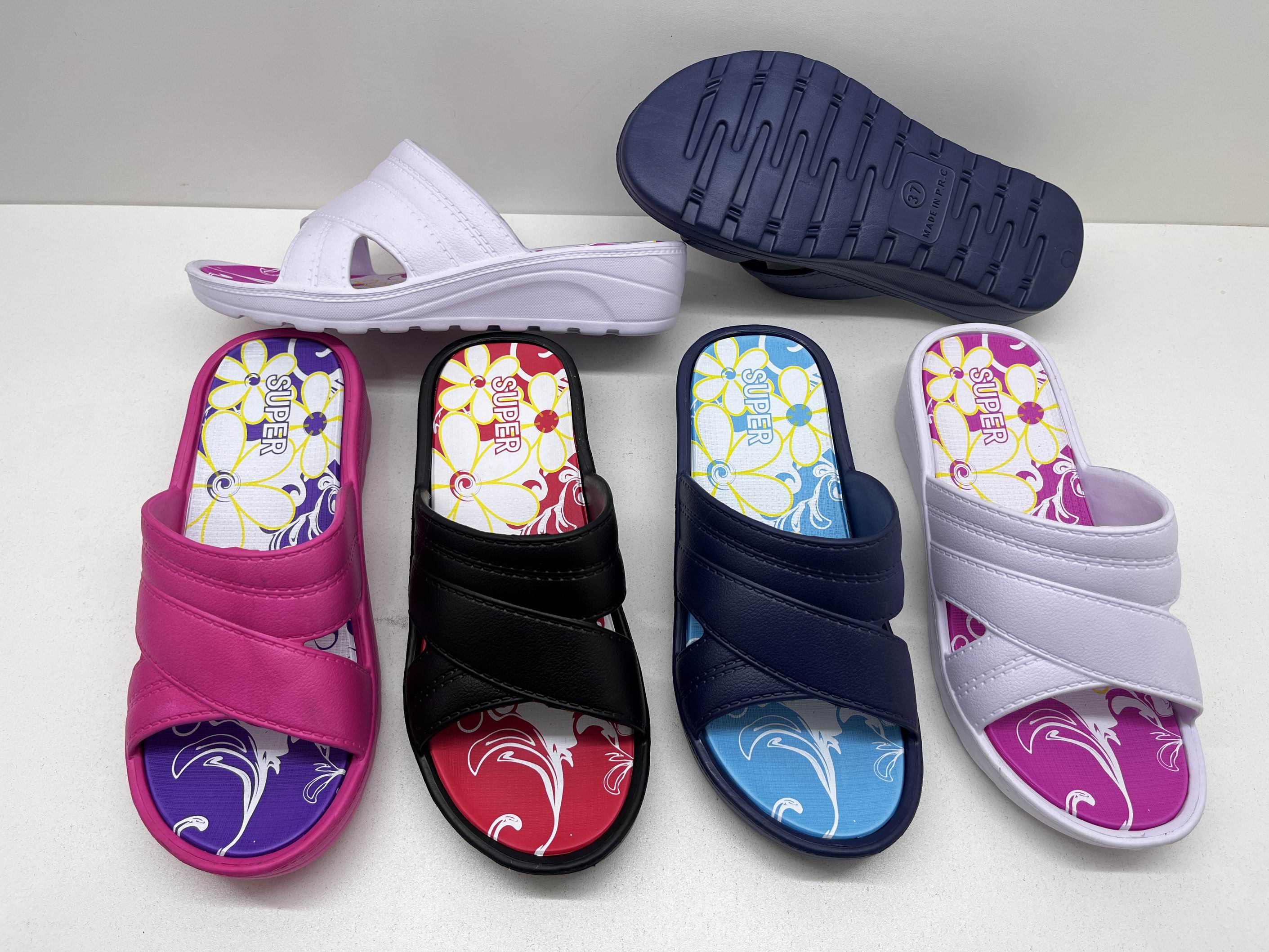 OEM Female Summer EVA Flat Non-Slip Soft Lady Shoes Indoor Home Women Slippers