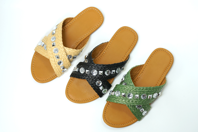  Fashion Design Delicate Decoration Lady′s Sandals(TNWJP00932)