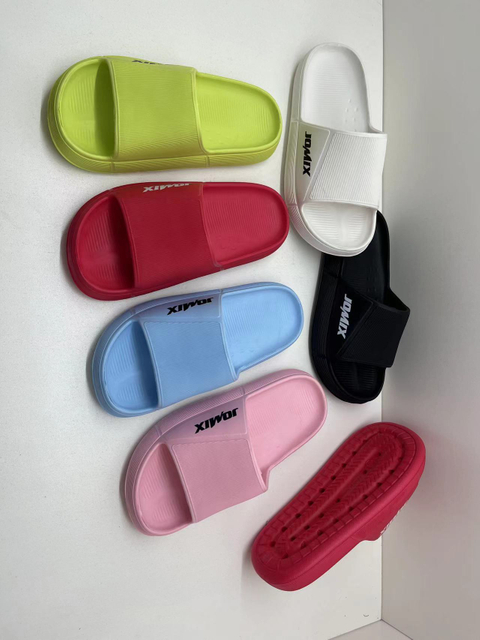OEM Non-Slip Soft Thick Bottom Shoes Indoor Home Slippers Summer Comfortable EVA Slippers 