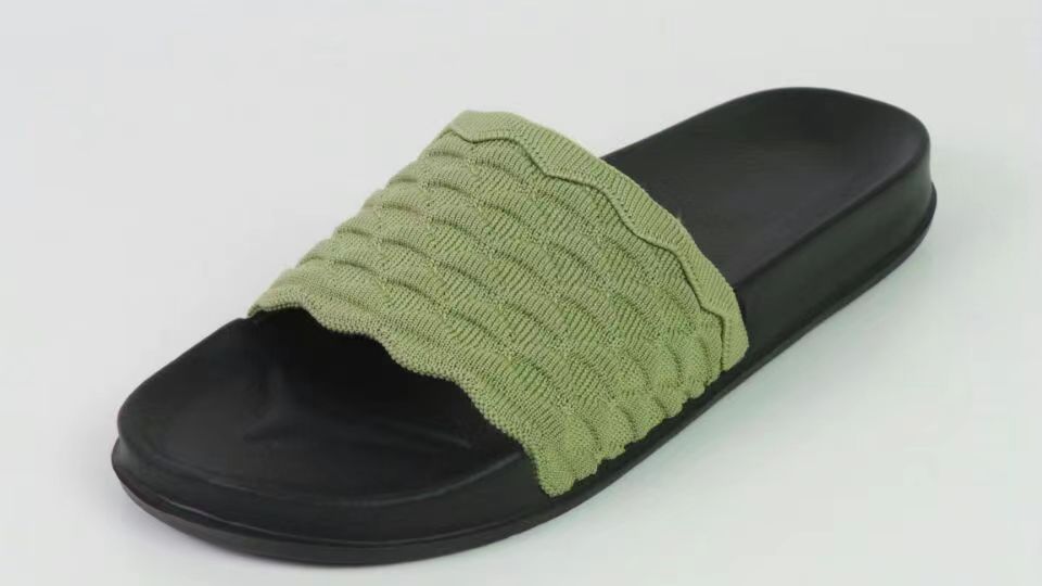 Customized Summer Slipper Outdoor Comfortable Soft Non Slip Fashion EVA Slipper