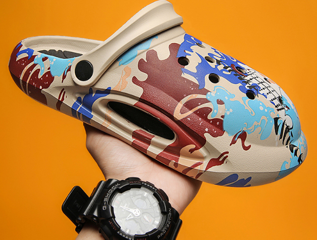 Custom Summer Non Slip Footwear Comfortable Stylish Man EVA Garden Clog 