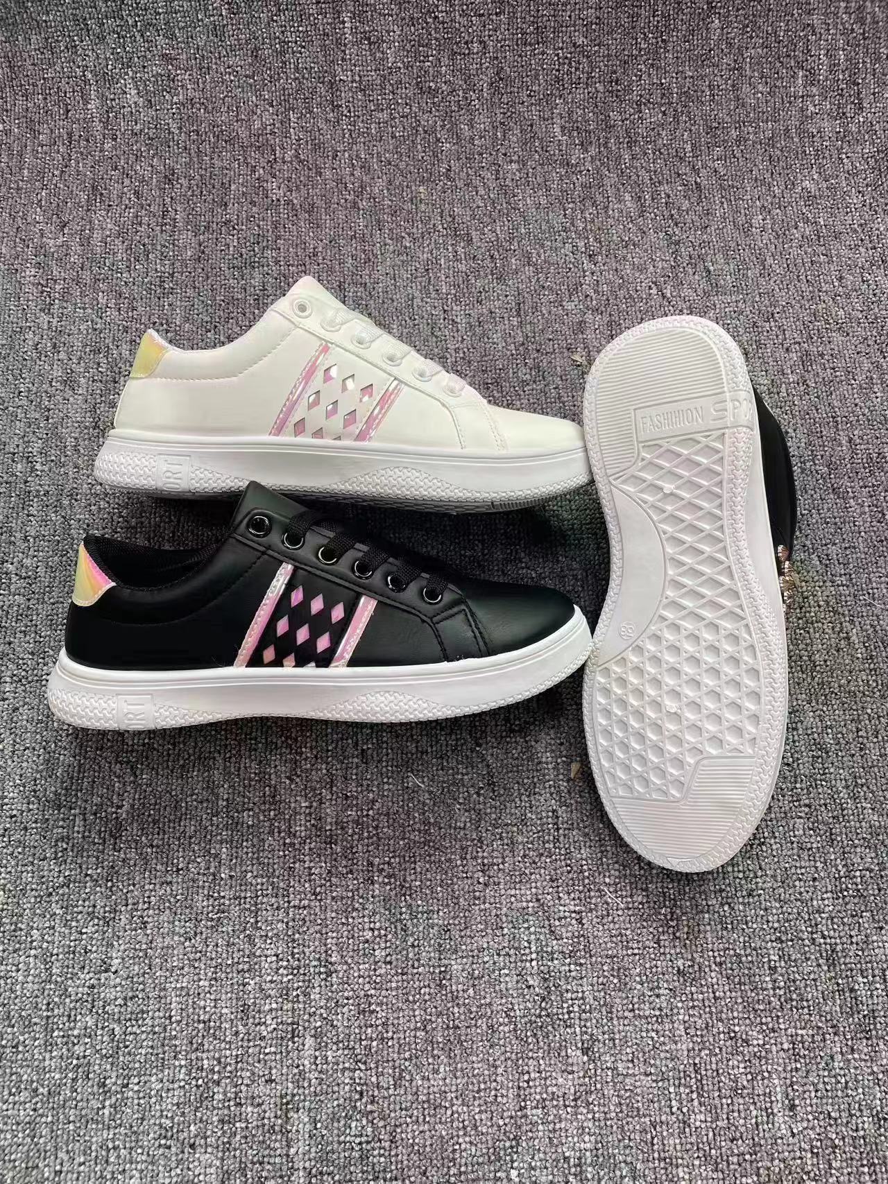 Custom Fashion Trend Sneakers Flat Footwear Resistant Sport Lady Casual Shoes