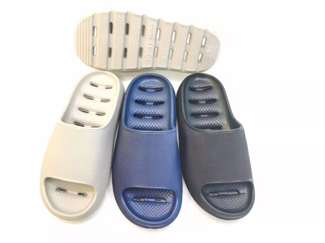 Custom Waterproof Breathable Men House Slipper EVA Anti Slip Bath Slipper