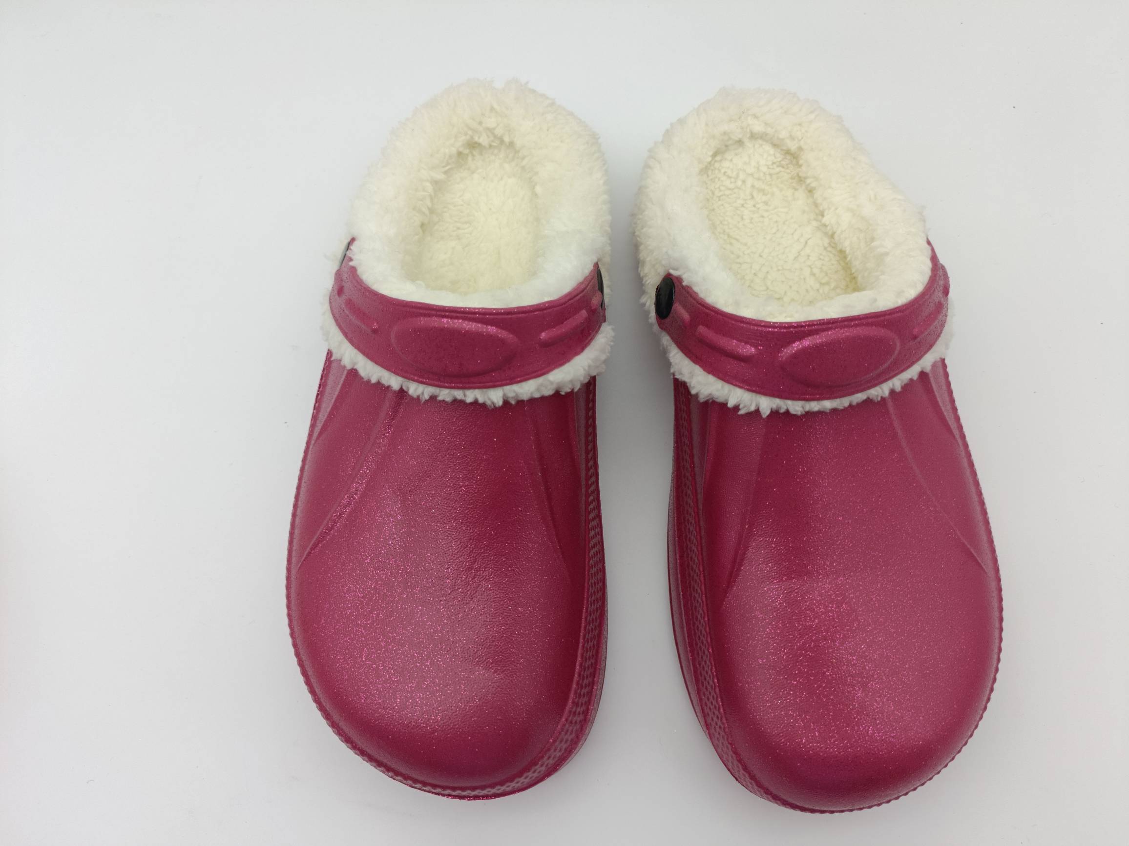 Customized Fashion Solid Color EVA Garden Clogs Shoes with Plush Lining 